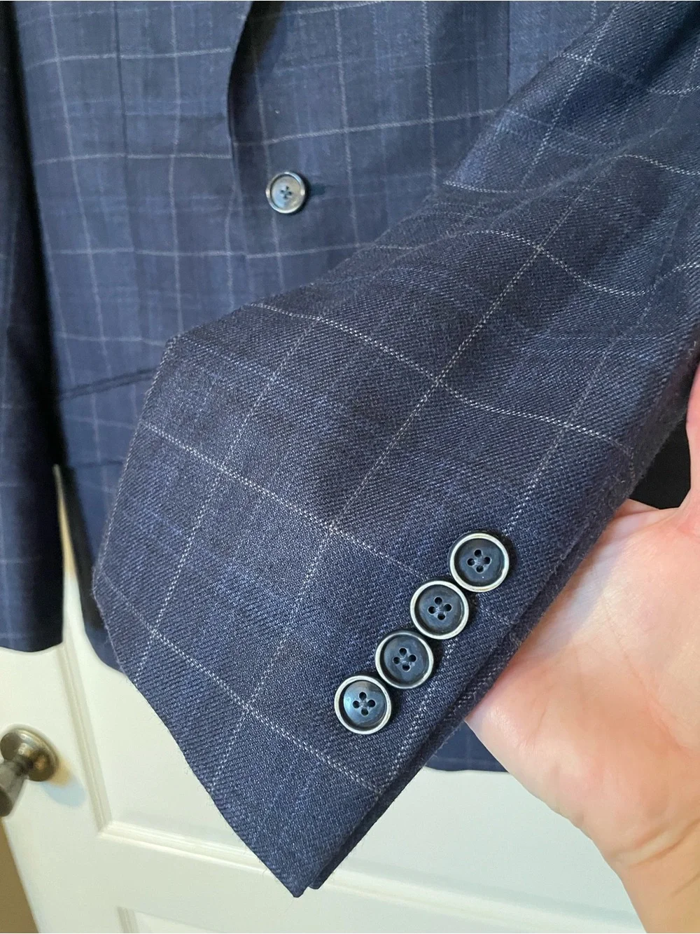 TALLIA Mens Blazer 38R Navy Windowpane Wool Silk Sport Coat Paisley Linin